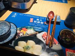餐具摆设-舞漁日料美人胶原锅(陆家嘴中心店)