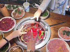 -城墙拐拐火锅(三峡广场黑金冠店)