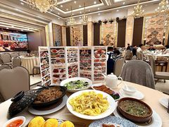 -轩记海鲜餐厅·四十五年老字号·经典粤菜(西区彩虹店)