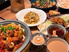 沙湾大盘鸡-耶里夏丽·丝路新疆菜·清真食品(徐汇南丹东路臻选店)