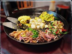 -丁姨妈贵州臭豆腐烙锅(甲秀楼店)