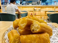 油条-弄堂咪道-饭香·面香·馄饨香(汇锦广场店)