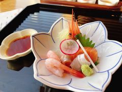 当日精选季节刺身三品-辉·四季料亭·怀石料理·深夜食堂烧鸟·Omakase