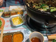 招牌爆腌儿鲜牛里脊-北京小炮儿炙子烤肉·铜锅涮肉(珠江路店)
