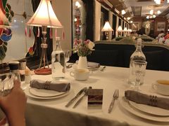 -火车头法国西餐厅