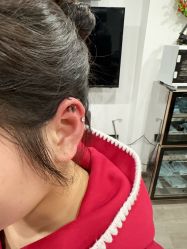 -龙之吻专业刺青·手工耳洞·纹身去色