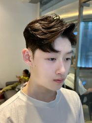 -BULB STUDIO 巴柏明星发型工作室