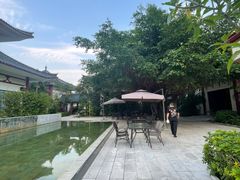 -江门古兜温泉小镇