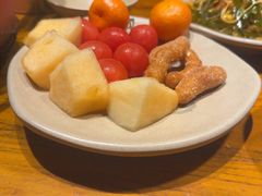 -老牌坊云南鱼豆花火锅(嵩山店)