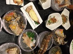 -半岛翡丽海鲜自助餐厅(观风亭店)