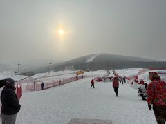 -中旅松花湖滑雪场
