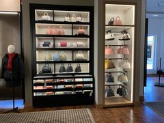 -COACH蔻驰(赛特奥特莱斯店)