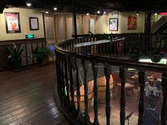 -皇冠自酿啤酒坊(中国红街5号楼店)