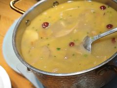 -黄泥岗·地道湖北菜(奥特莱斯店)