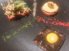 鞑靼式新鲜牛肉配鱼子酱-AZUL by FUEL蓝色·法式酒馆(琶醍店)