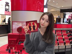 -百盛(万象城店)