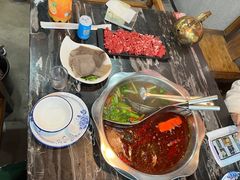 -小牛家村·贵州黄牛肉火锅(梦想小镇二分店)