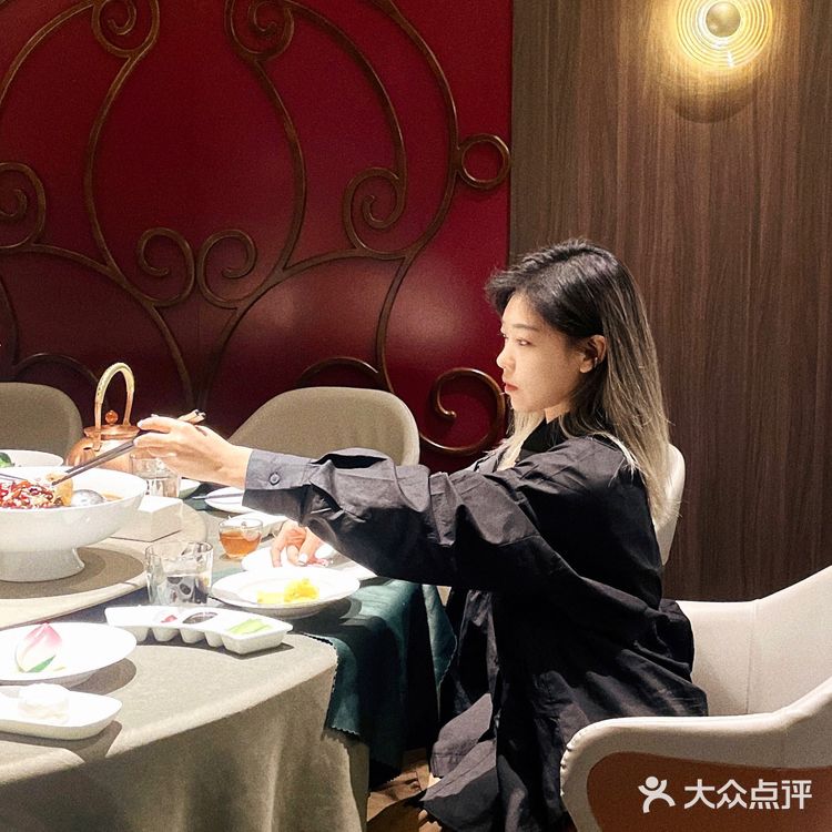 来北平食府 品尝下教科书中提到的北京烤鸭