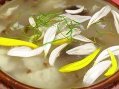 -龙桥私厨·姜花菊花过桥鱼·顺德菜(容桂店)