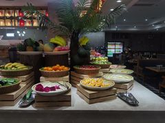 -锤头鲨毛肚海鲜烤肉自助餐厅(国购广场店)