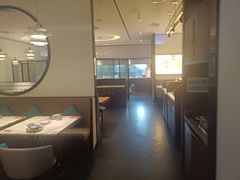 大堂-周渝食惦·酸菜鱼精致川菜(横岗店)