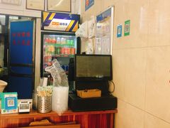 -丫丫桂林米粉(学府店)