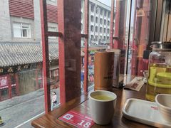 -管氏翅吧(护国寺店)