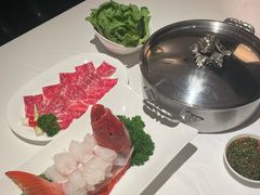 -洋房火锅(上海新天地南北里店)