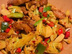 -八府香鸭·啫啫煲(华山路店)