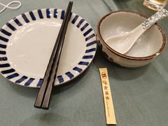 -沙龙酒家