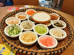 -包整·丝娃娃(一览甲秀楼风景店)