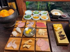 -银米·云南传统过桥米线(双廊黑金冠店)