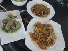 -友鹏海鲜(新宜白大道店)