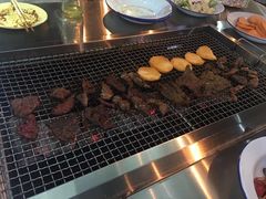 -马路牙子地桌烤肉(工体店)
