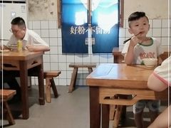大堂-矮子粉店1985·长沙米粉(湘春路店)