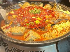 -吞鱼兽麻辣烤鱼(万达店)