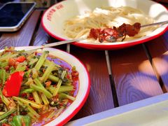 毛芹菜拌面-托克逊老四号餐厅
