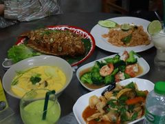 -Kat's Kitchen