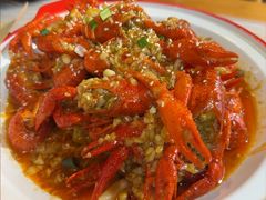 -郑记•不夜城烧烤•龙虾•虾蟹(黄鹤楼店)