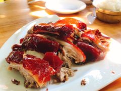 -黄记四更烤乳猪店