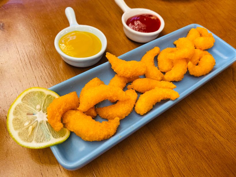 「coco虾」:面包糠包裹,炸的外酥里q的,你值得拥有它的鲜香!