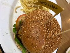 -HELLO 27 意面·沙拉·帕尼尼