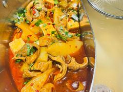 牛杂鸳鸯锅-左庭右院鲜牛肉火锅(浦江欢乐颂店)