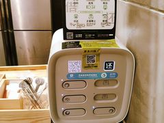 -HIGH FIVE哈福手工汉堡(桂林路店)