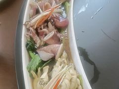 -赶海部落海鲜城(海阳路店)