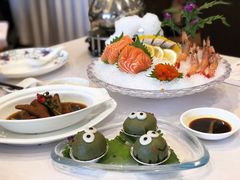 -景月阁空中食府(希尔顿酒店)