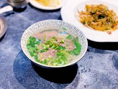 花溪牛肉粉-泉味道贵州厨房(三里河店)