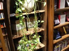 -阅·潮Readzone(珠海华发商都店)