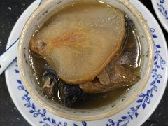 南北杏雪梨炖竹丝鸡凤爪-達揚原味燉品(文明路店)