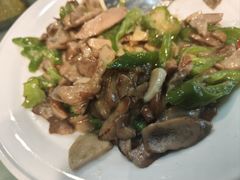 -瑞丰园庭院餐厅·白族传统家常菜
